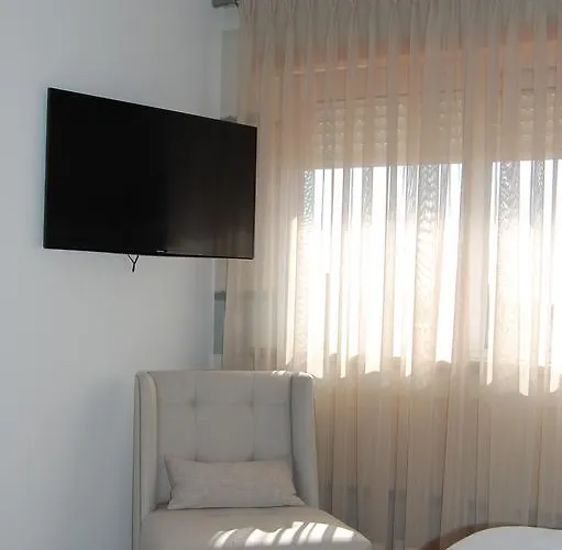 بيت للعطل Golf 6 *